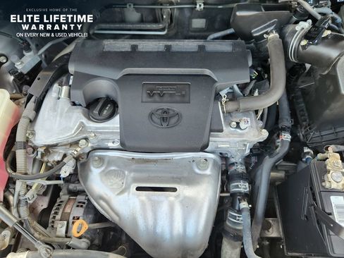 Used 2017 Toyota RAV4 XLE w/ Plus Special Value Package FWD image 31