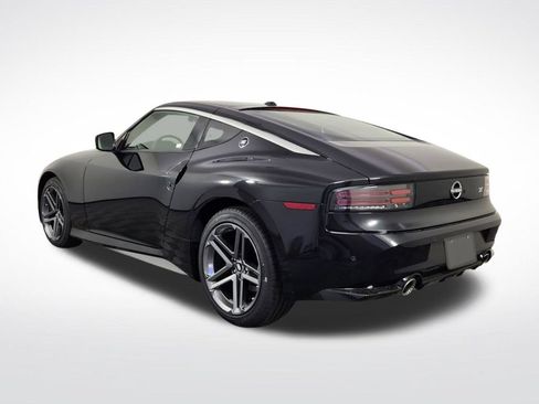 New 2026 Nissan Z Sport w/ Floor Mat Package RWD image 3