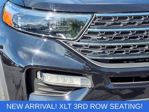 Used 2024 Ford Explorer XLT w/ Equipment Group 202A AWD/4WD image 30