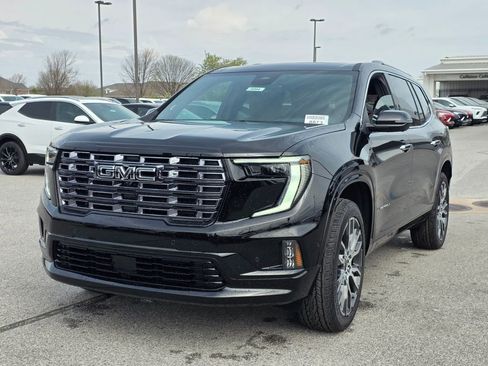New 2026 GMC Acadia Denali Ultimate FWD image 3