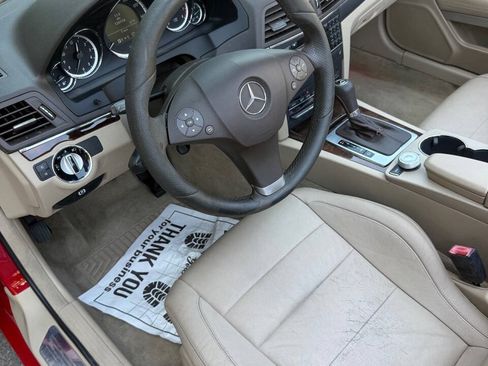 Used 2011 Mercedes-Benz E 350 Cabriolet image 24