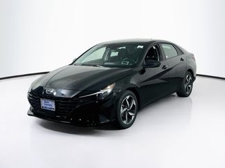 Used 2023 Hyundai Elantra SEL w/ Convenience Package FWD video 1