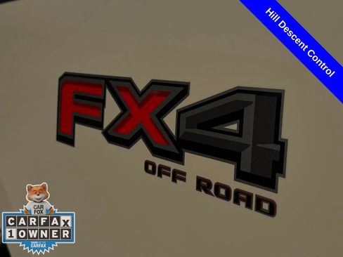 Used 2023 Ford F250 XLT w/ FX4 Off-Road Package image 12