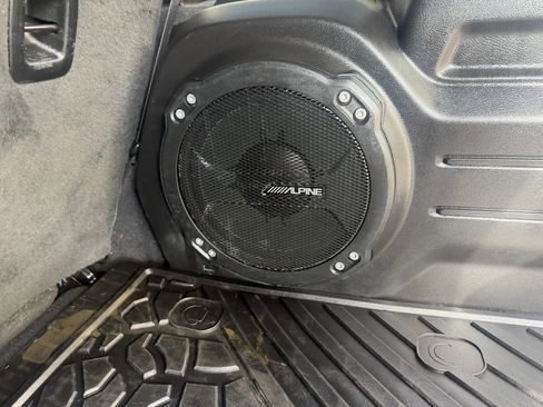 Used 2019 Jeep Wrangler Unlimited Rubicon image 15