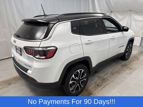 Used 2023 Jeep Compass Limited w/ Sun and Sound Group image 3