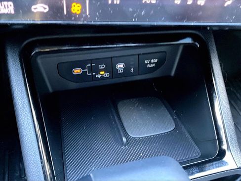 Used 2025 Kia K5 EX image 24