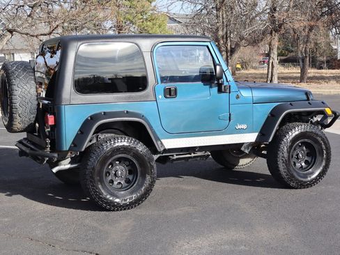 Used 2004 Jeep Wrangler Sahara w/ Dual Top Group image 4