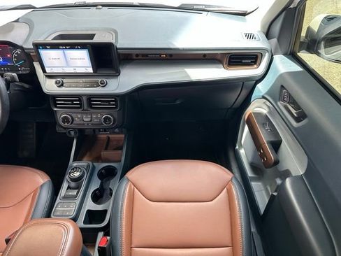 Used 2022 Ford Maverick Lariat w/ Equipment Group 500A Standard image 12