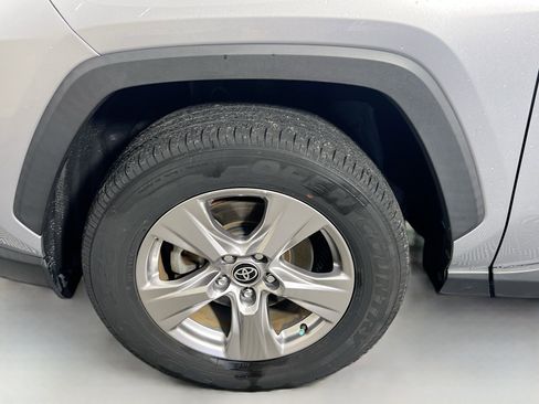 Used 2023 Toyota RAV4 XLE w/ Convenience Package FWD image 13