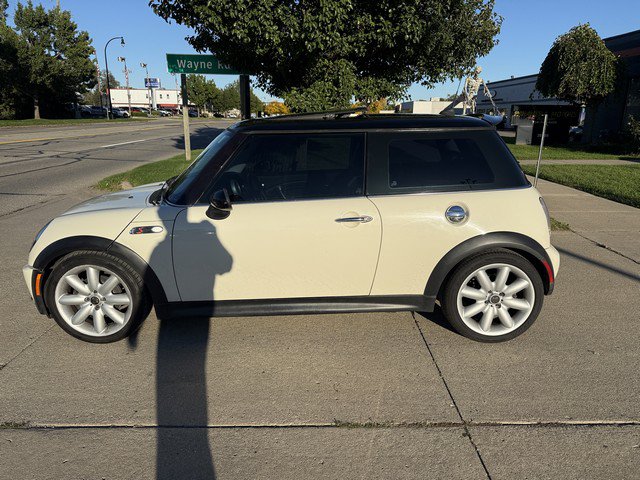 Used 2006 MINI Cooper S FWD image 8