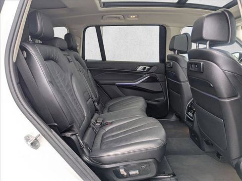 Used 2019 BMW X7 xDrive40i w/ Premium Package image 27