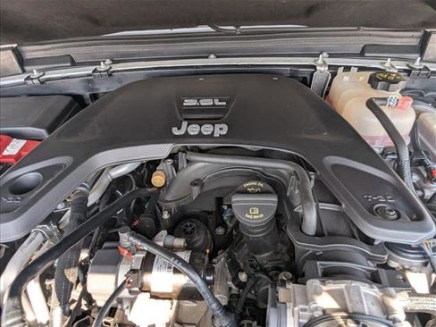 Used 2021 Jeep Wrangler Unlimited Rubicon image 23