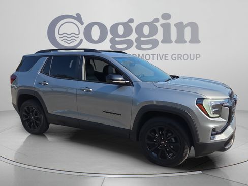 Certified 2026 GMC Terrain Elevation w/ Elevation Premium Package FWD image 7