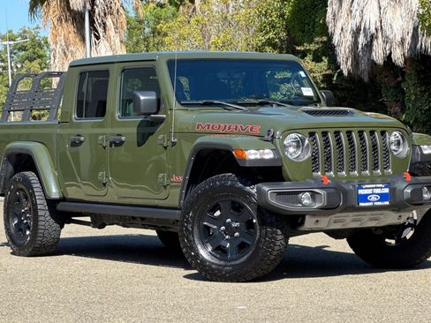 Used 2022 Jeep Gladiator Mojave image 2