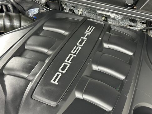 Used 2013 Porsche Cayenne Diesel image 21
