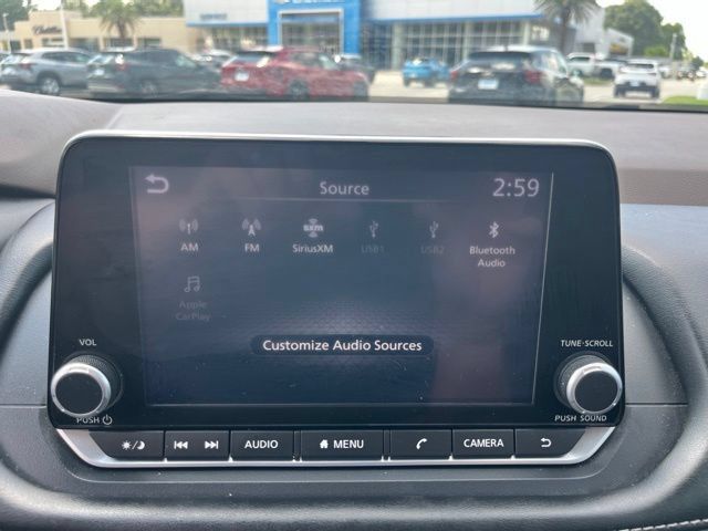 Used 2023 Nissan Rogue SV FWD image 22