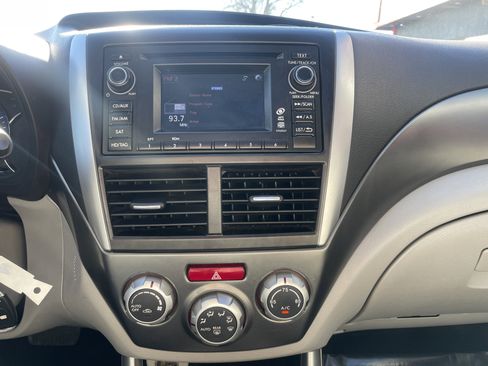 Used 2012 Subaru Forester 2.5X Limited image 16
