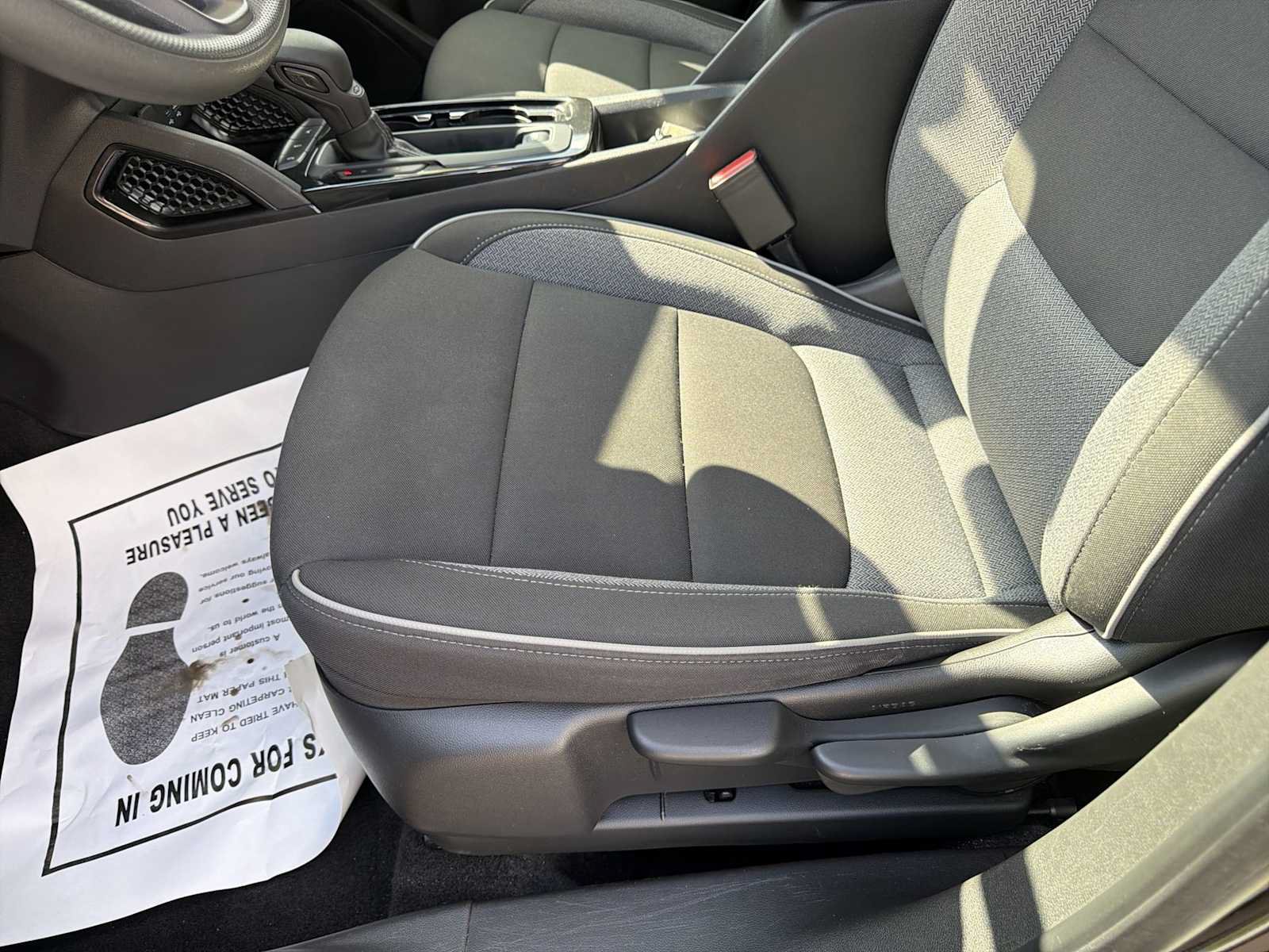 Used 2025 Chevrolet TrailBlazer LT FWD image 14