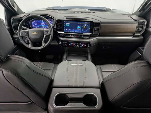 Used 2024 Chevrolet Silverado 3500 High Country w/ High Country Premium Package image 19