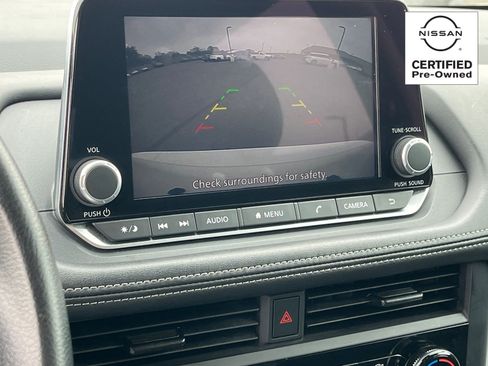 Certified 2024 Nissan Rogue S FWD image 25