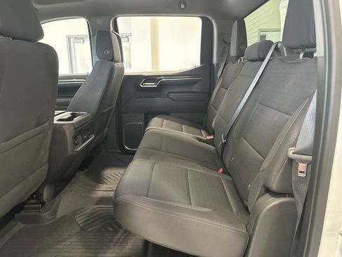 Used 2023 Chevrolet Silverado 1500 RST AWD/4WD image 31