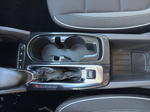 Used 2024 Chevrolet TrailBlazer LT w/ LT Cold Weather Package image 23