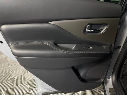 Used 2024 Nissan Murano SL FWD image 26