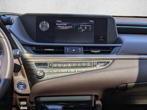 Used 2020 Lexus ES 300h image 15
