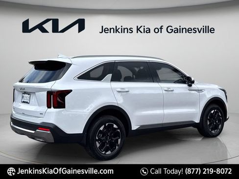 New 2026 Kia Sorento S AWD/4WD image 3
