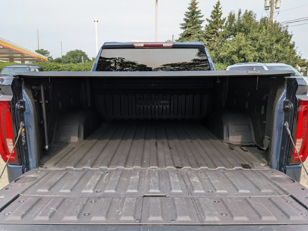Used 2022 GMC Sierra 1500 SLT w/ SLT Convenience Package AWD/4WD image 34