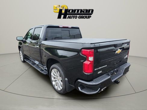 Used 2022 Chevrolet Silverado 1500 High Country AWD/4WD image 3