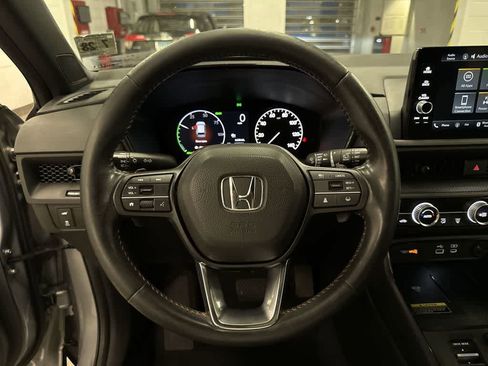 Used 2024 Honda CR-V Sport-L image 18