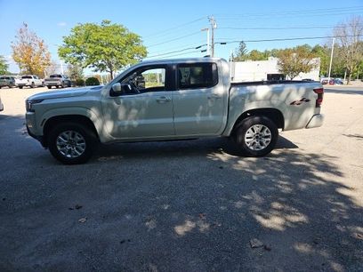Used 2022 Nissan Frontier SV