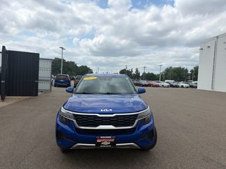 Used 2022 Kia Seltos LX AWD/4WD video 2