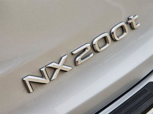 Used 2017 Lexus NX 200t Base image 8