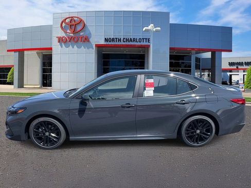 New 2026 Toyota Camry SE FWD image 6