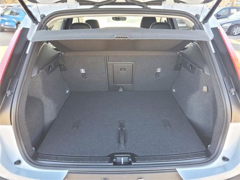 New 2026 Volvo XC40 B5 Plus w/ Protection Package Premier image 33