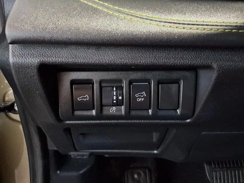 Used 2020 Subaru Outback Onyx Edition XT AWD/4WD image 19