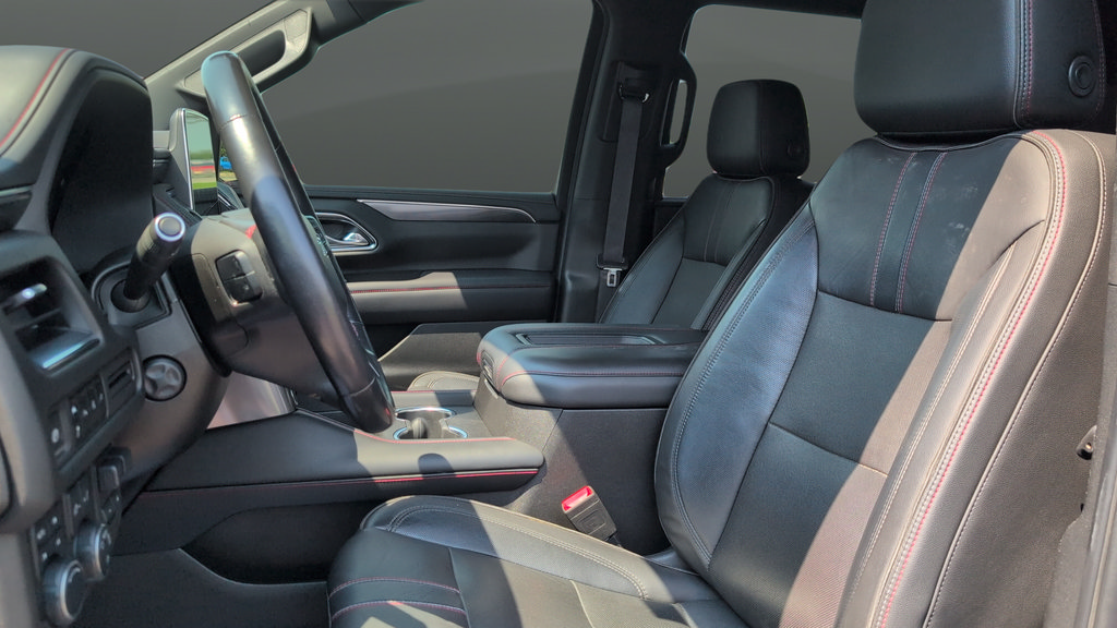 Used 2021 Chevrolet Tahoe RST w/ Luxury Package AWD/4WD image 11