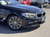 Used 2018 BMW 530i w/ Premium Package image 3
