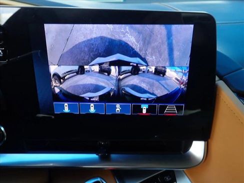 Used 2025 Chevrolet Corvette Z06 image 16