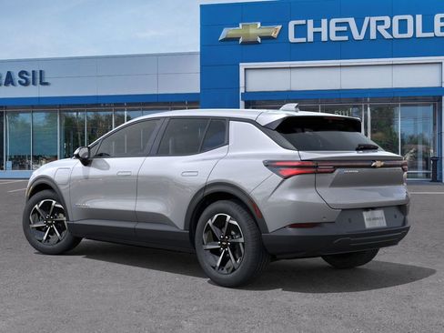 New 2026 Chevrolet Equinox EV LT FWD image 3