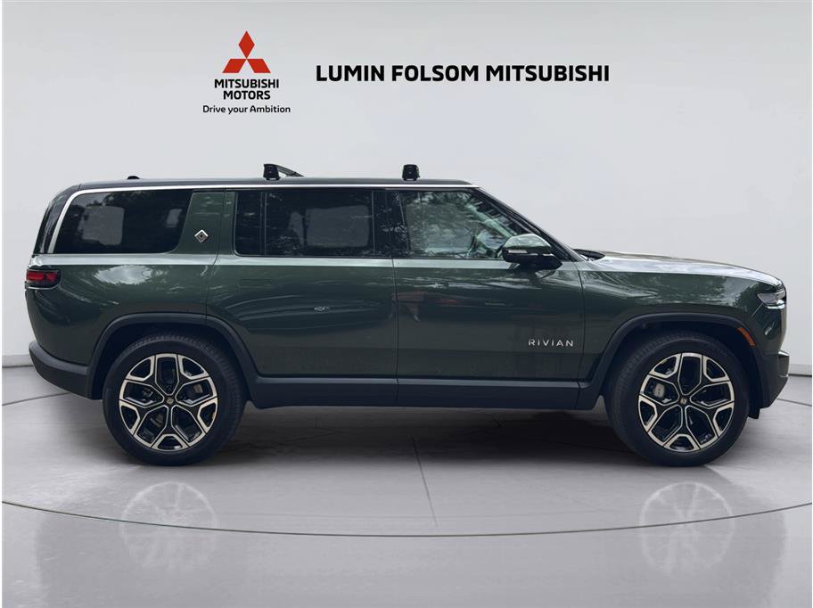 Used 2025 Rivian R1S Adventure Dual AWD/4WD image 6