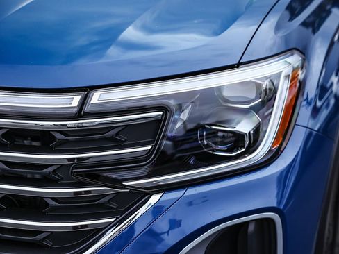 New 2026 Volkswagen Atlas SE image 17