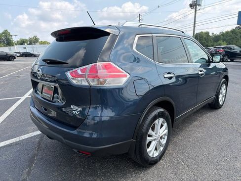 Used 2015 Nissan Rogue SV FWD image 7