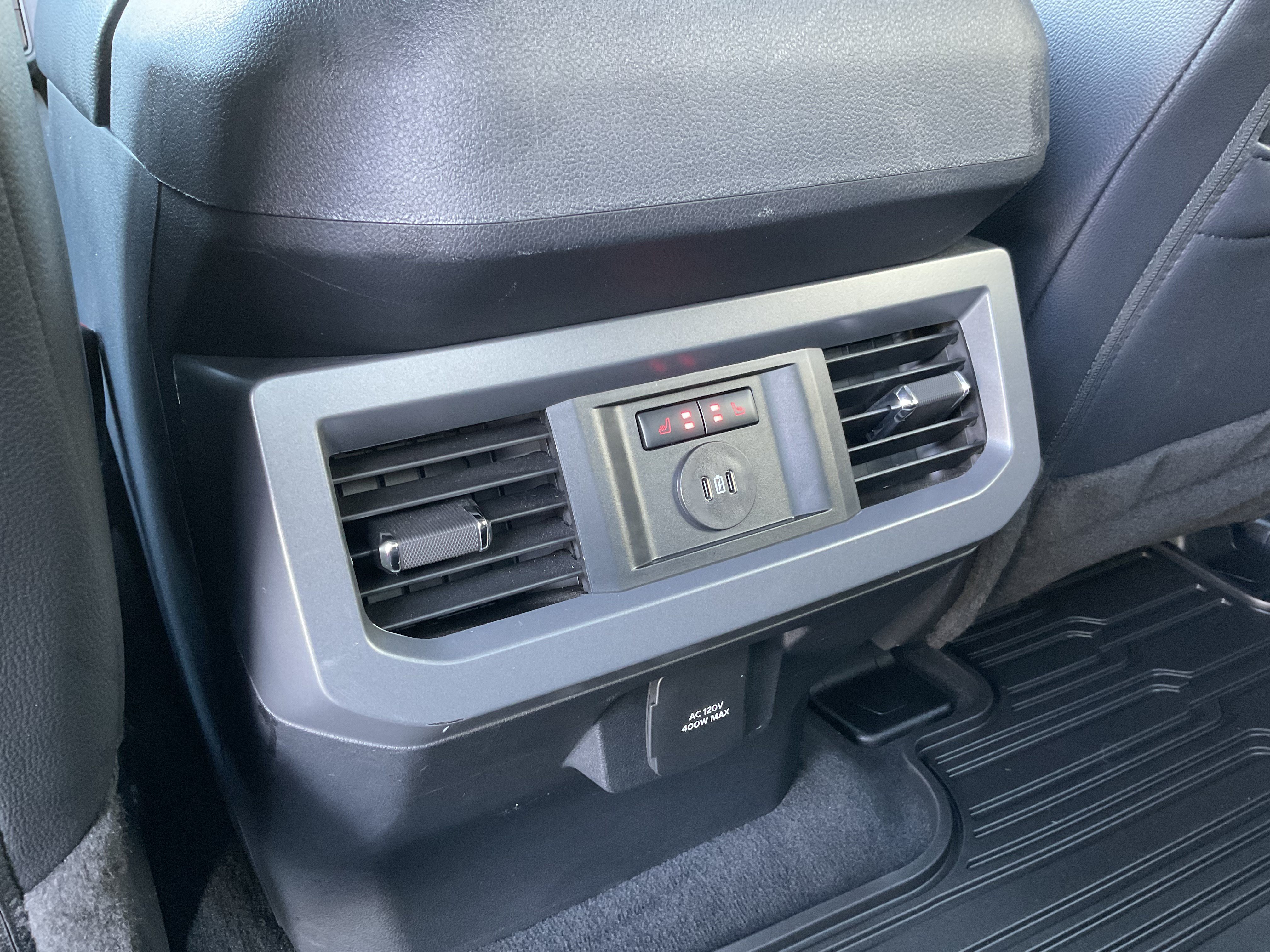 Used 2025 Ford F350 Lariat AWD/4WD image 40