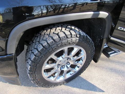 Used 2015 GMC Sierra 1500 Denali image 18