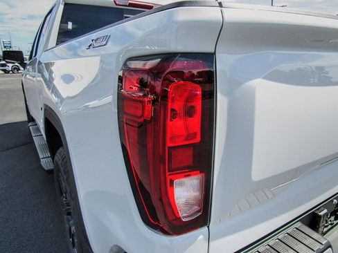 New 2026 GMC Sierra 1500 Elevation w/ Elevation Premium Package image 8