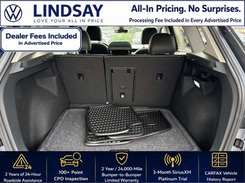 Used 2025 Volkswagen Taos SE w/ Panoramic Sunroof Package AWD/4WD image 13