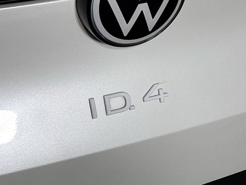 Used 2023 Volkswagen ID.4 Pro S Plus AWD/4WD image 25